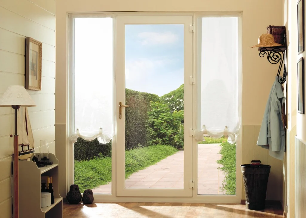 PVC Kapı Sistemi - Bahçe Çıkışı